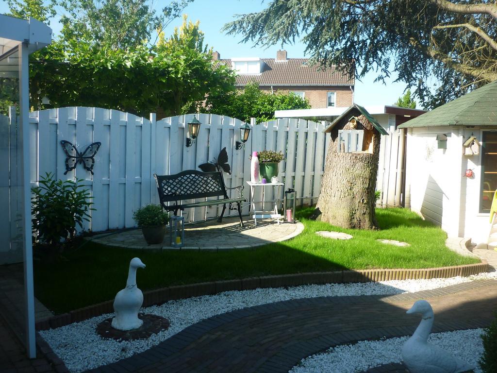 Tonnie'S Bed And Breakfast Kerkrade Buitenkant foto