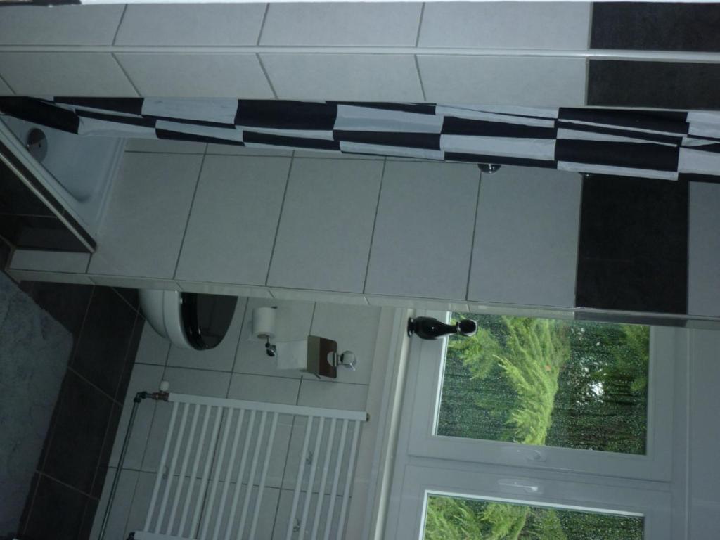 Tonnie'S Bed And Breakfast Kerkrade Kamer foto