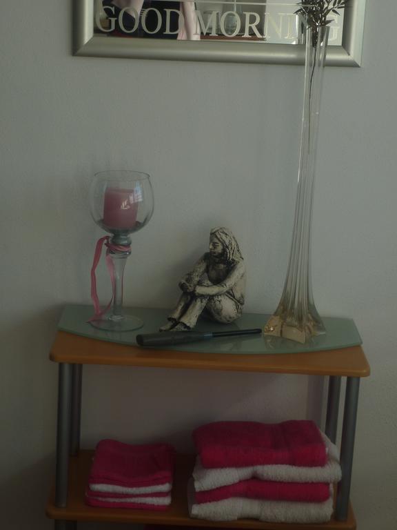 Tonnie'S Bed And Breakfast Kerkrade Buitenkant foto