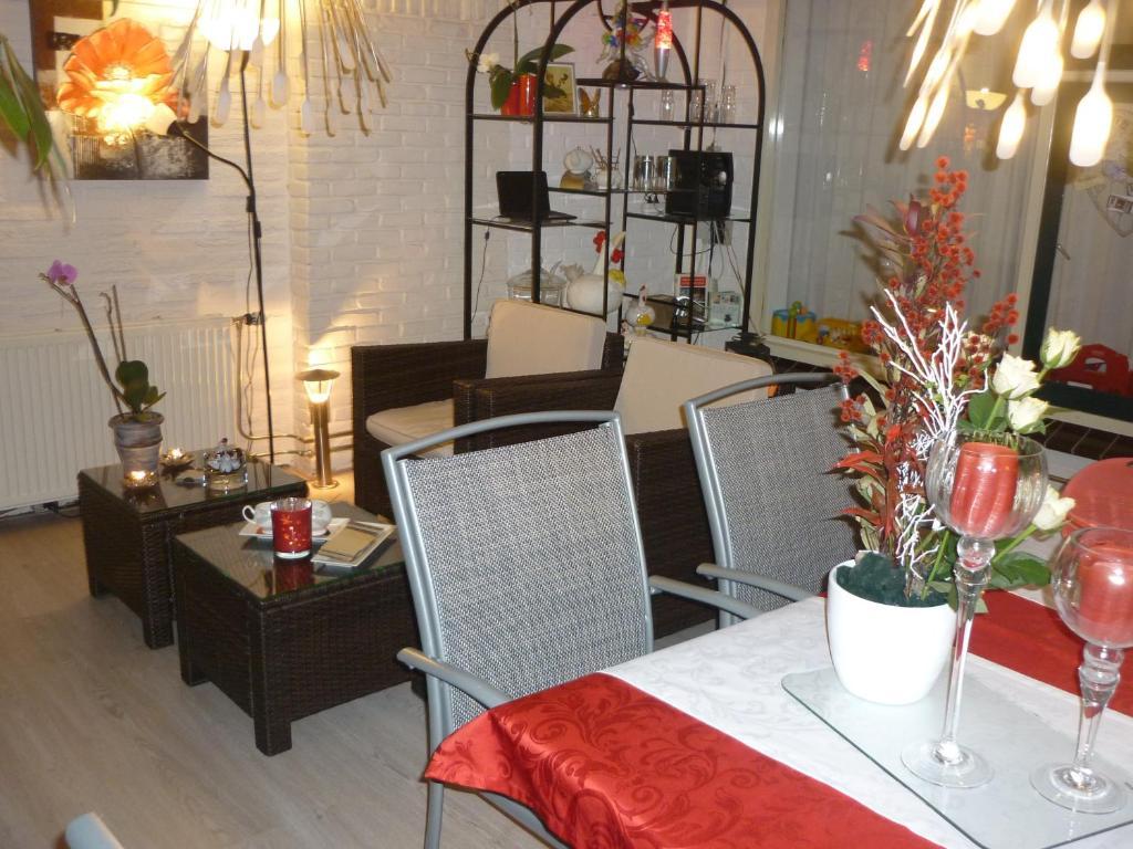 Tonnie'S Bed And Breakfast Kerkrade Buitenkant foto